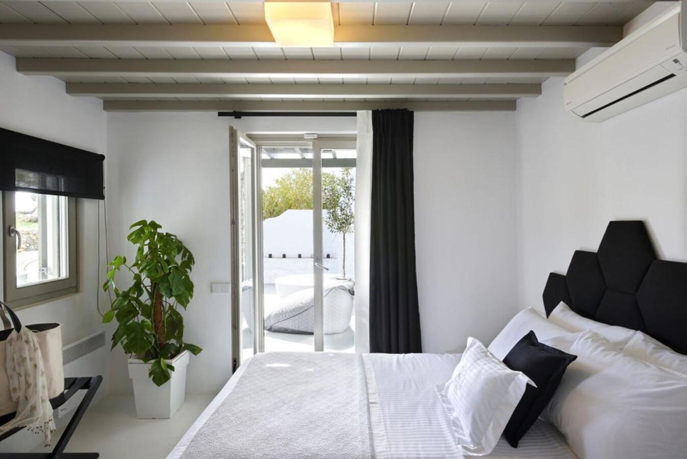 Villa Dafni 4Bed With Pool In Kalafatis Spilia Mykonos Town 외부 사진