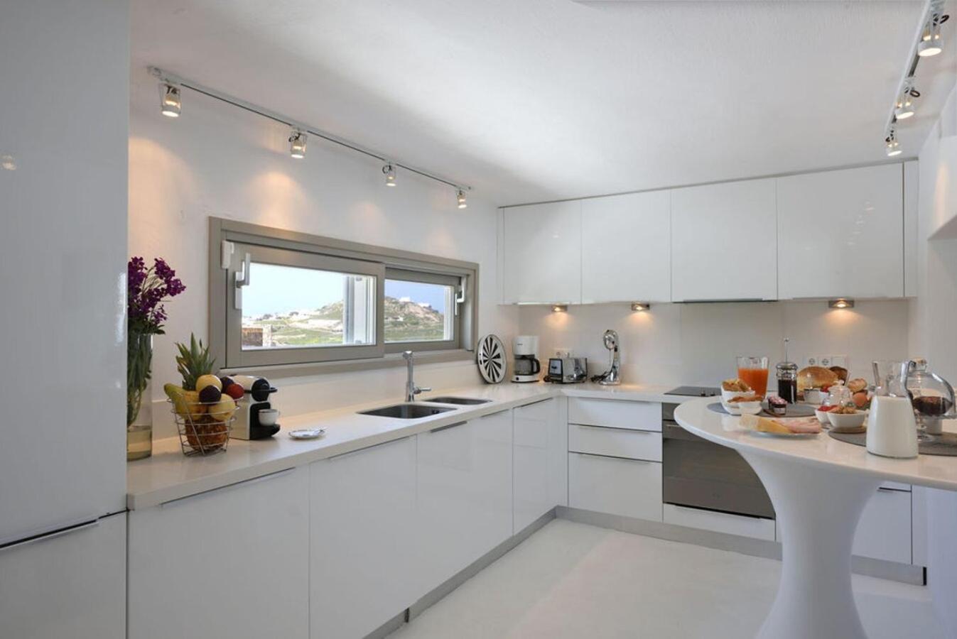 Villa Dafni 4Bed With Pool In Kalafatis Spilia Mykonos Town 외부 사진