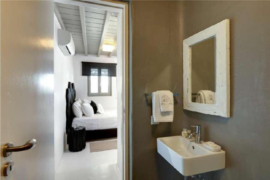 Villa Dafni 4Bed With Pool In Kalafatis Spilia Mykonos Town 외부 사진